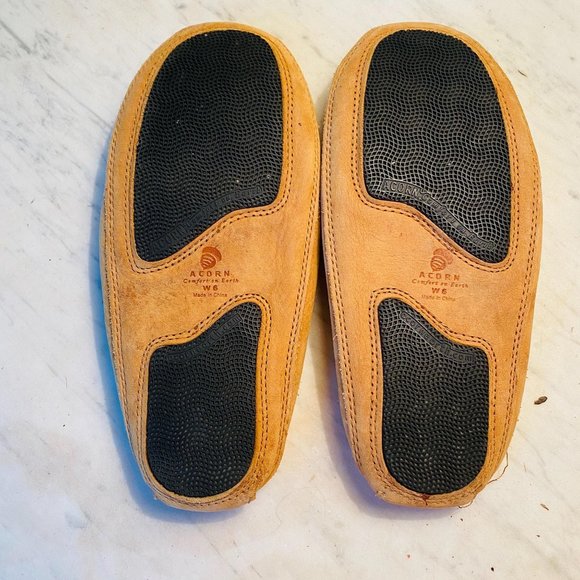 Acorn Womens Brown Leather Comfy Clog Slippers 6 - Picture 2 of 10